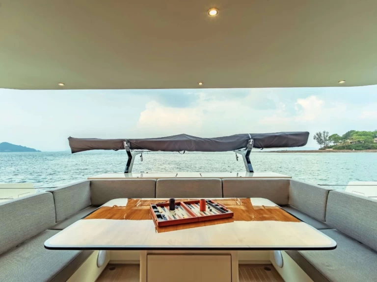 Location Yacht à Naples - McCohangy Boats JACK