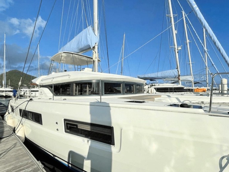 Location Catamaran Lagoon avec permis