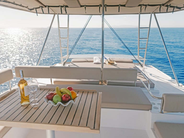 Louez un Bali Catamarans Bali 4.6 à Álimos