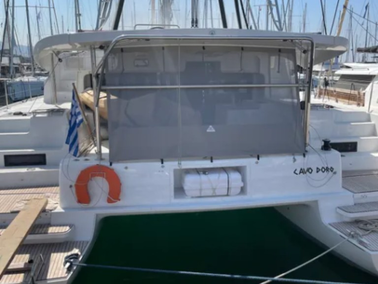 Louez un Lagoon Lagoon 46 à Álimos