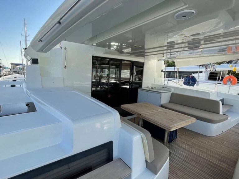 Location bateau Saint-George pas cher Lagoon 50