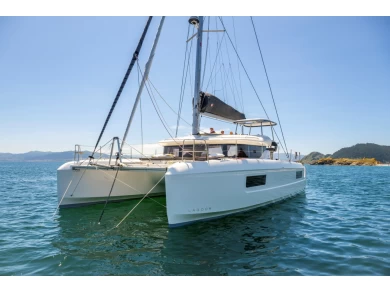 Lagoon Lagoon 43  charter bareboat or skippered in  Lefkáda