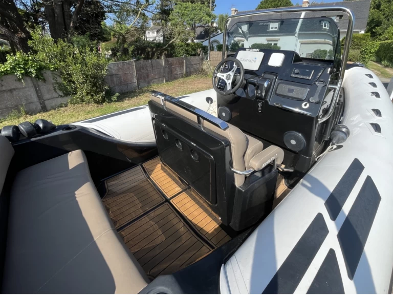 Location bateau Brig Eagle 6.7 à Quiberon sur Samboat