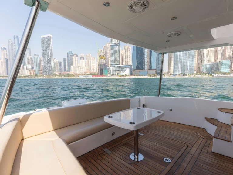 Location à Dubai Marina - Oryx 46ft sur SamBoat