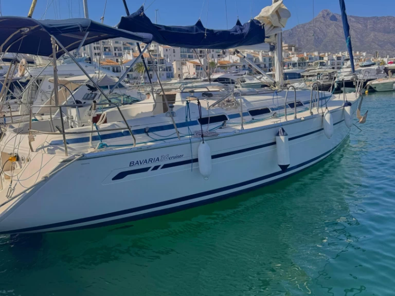 Location bateau Puerto Deportivo de Lujo en Marbella pas cher Bavaria 36 Cruiser