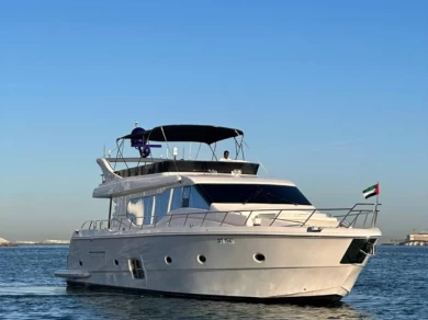 Location Yacht à Dubai Marina - Mr. G Yacht Dubai Marine 82Ft
