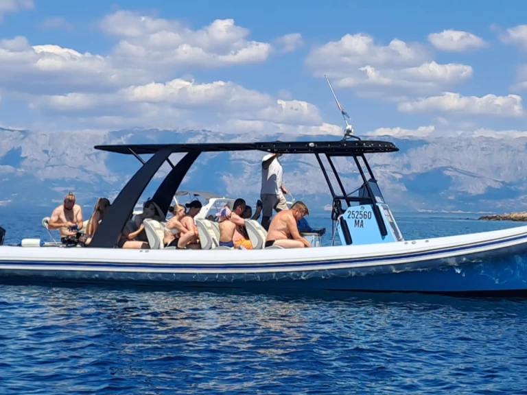 Louez un Colnago Colnago 33 à Makarska