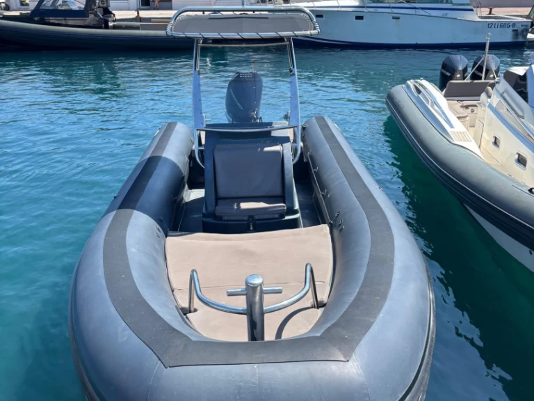 Location Semi-rigide Sea Water avec permis