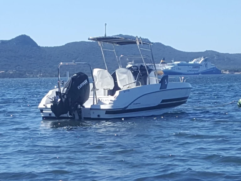 Location bateau Bénéteau Flyer 6.6 SPACEdeck à Porto-Vecchio sur Samboat