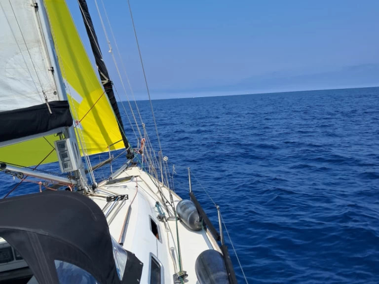 Bénéteau First 36.7 a louer à Canet-en-Roussillon