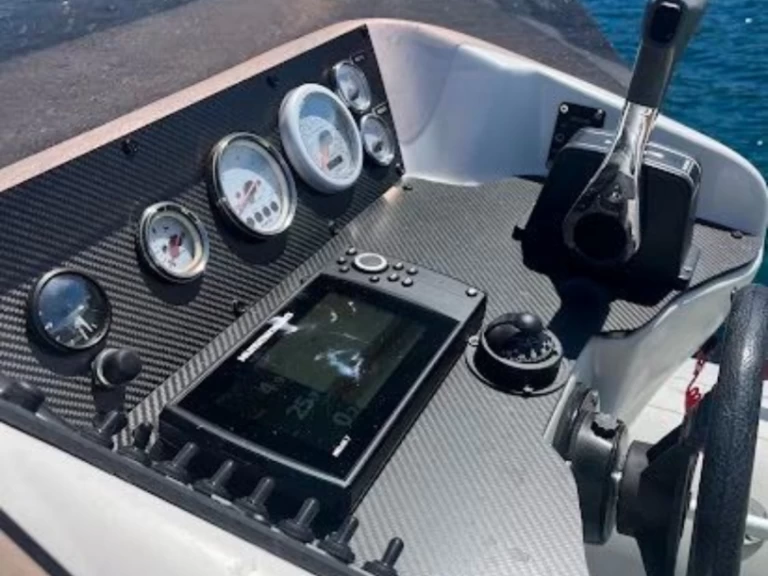 Louez un Arimar X-Cellence 730 à Mandelieu-la-Napoule