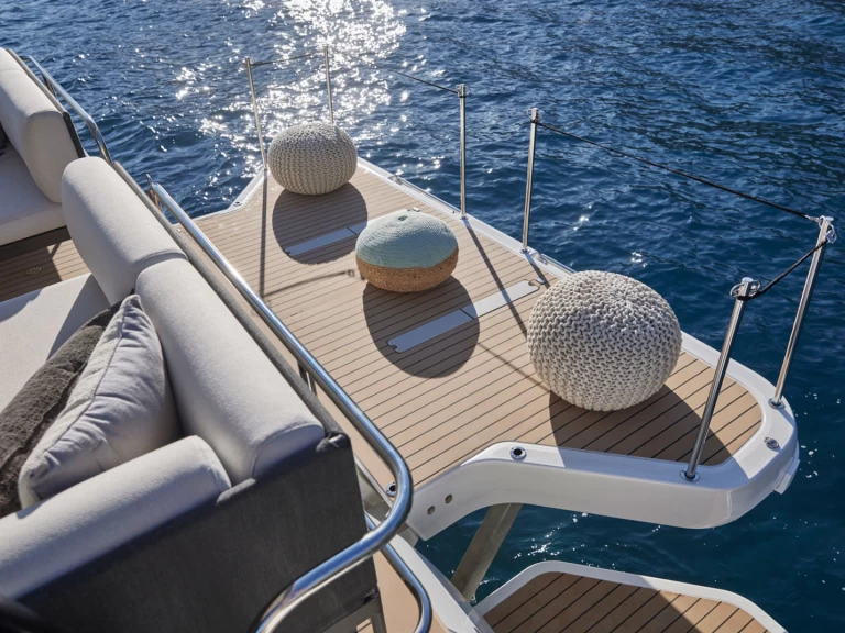 Bateau à moteur à louer à Torre Annunziata au meilleur prix