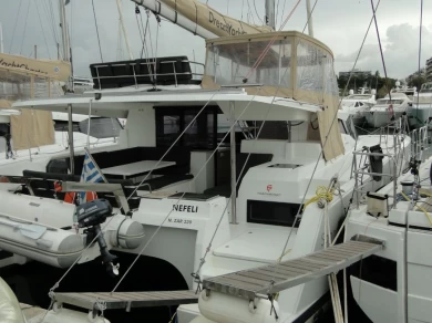 Yacht hire Álimos cheap Saona 47