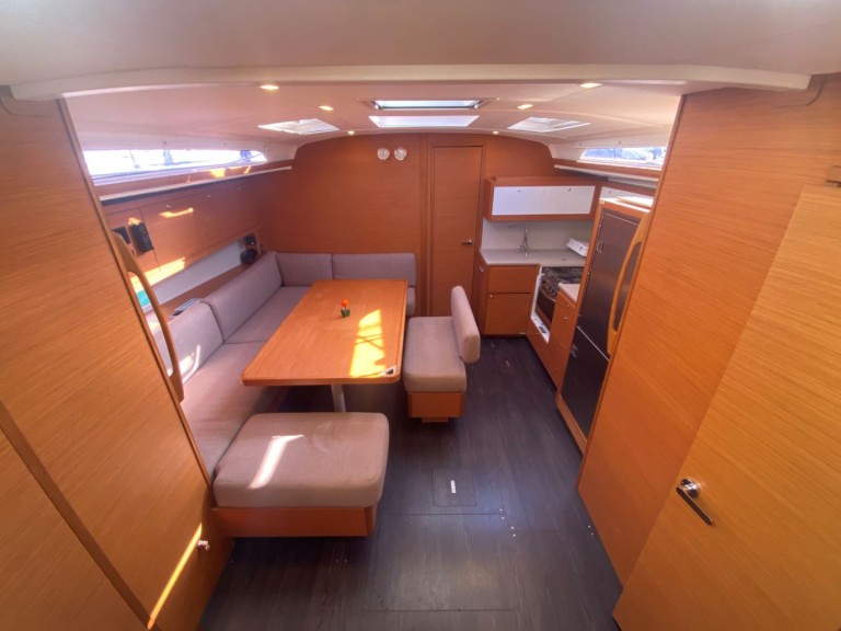 Location à Lefkáda - Dufour Dufour 470 sur SamBoat