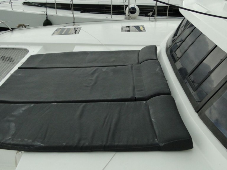 Location Catamaran Fountaine Pajot avec permis