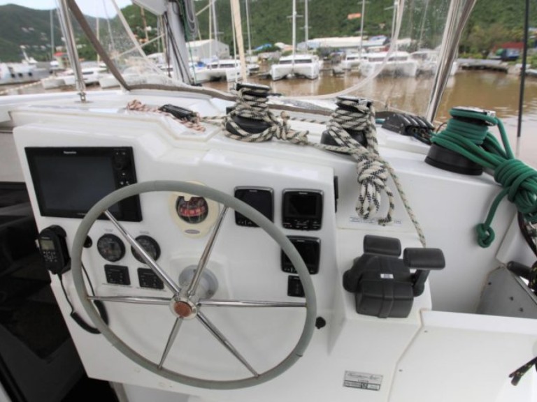 Catamaran à louer à Road Town au meilleur prix