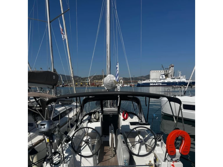 Location bateau Bénéteau Oceanis 30.1 à Volos sur Samboat