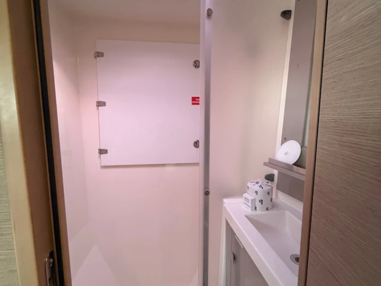 Louer Catamaran avec ou sans skipper Fountaine Pajot à Road Town