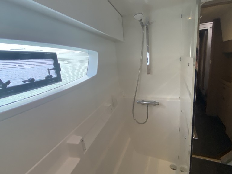 Fountaine Pajot Astrea 42 a louer à Road Town