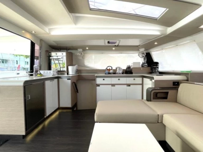 Location bateau Road Town pas cher Elba 45