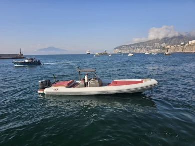 Coastal 10 Maxi Tender XXL in Sorrento on SamBoat