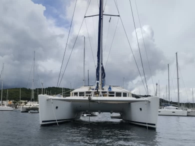 Noleggio Barca a motore con o senza skipper Lagoon a Port de Nice
