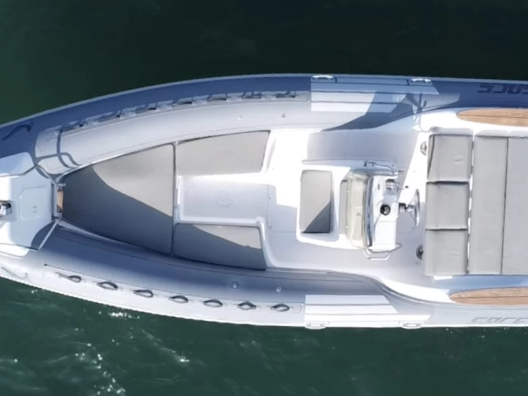 Semi-rigide à louer à Lège-Cap-Ferret au meilleur prix