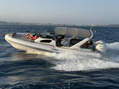 Noleggio Gommone con o senza skipper Salpa a Antibes