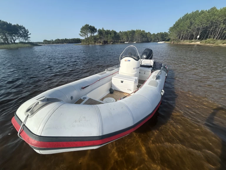 Semi-rigide à louer à Le Moutchic au meilleur prix