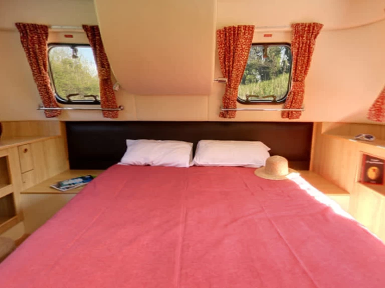 Location bateau Portiragnes pas cher Royal Mystique B