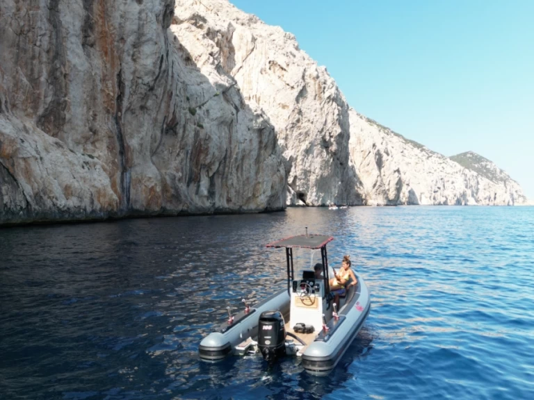 Location bateau Joker Boat Coaster 650 Barracuda à Porto San Paolo sur Samboat