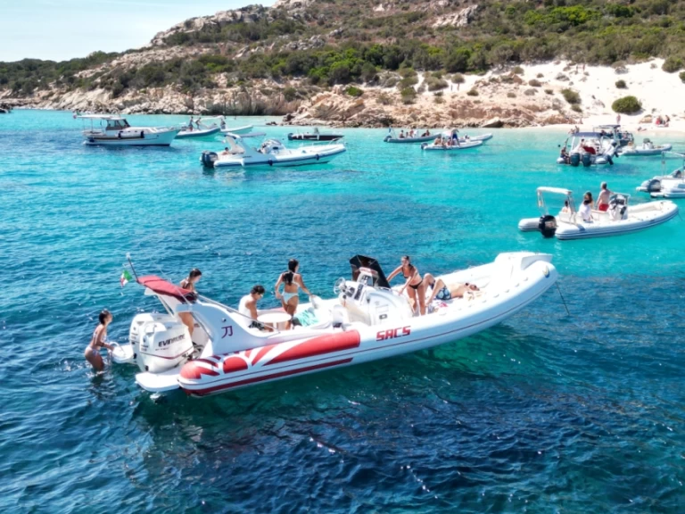 Location bateau Sacs Samourai à Porto Cervo sur Samboat