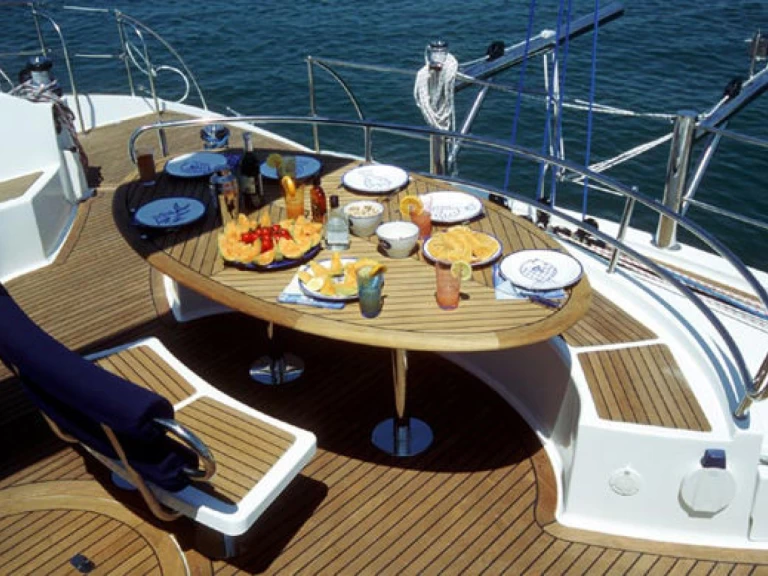 Location bateau Fountaine Pajot Eleuthera 60 à Capo d'Orlando sur Samboat