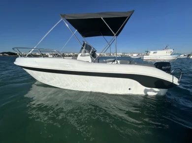 Alquiler de Albatros WA 6,06 en Porto Cesareo