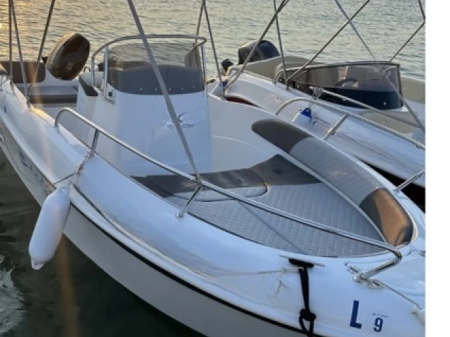 Location bateau Porto Cesareo pas cher WA 6,06