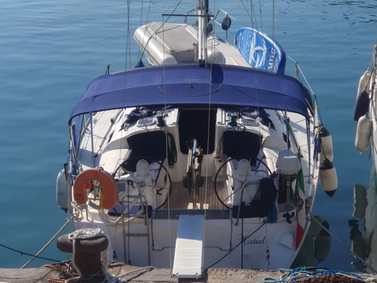 Location bateau Dufour Dufour 385 Grand Large à Castellammare di Stabia sur Samboat
