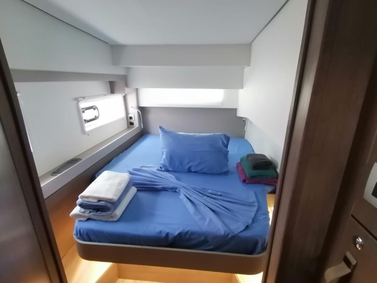 Location bateau Lávrio pas cher Bali 4.2
