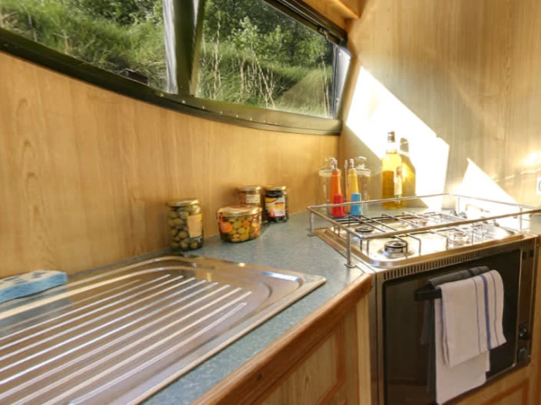 Location bateau Carrick-on-Shannon pas cher Caprice