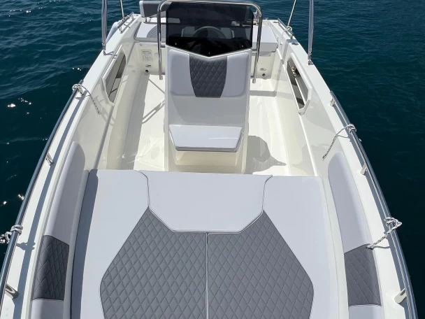 Location Bateau à moteur Allegra Boats avec permis