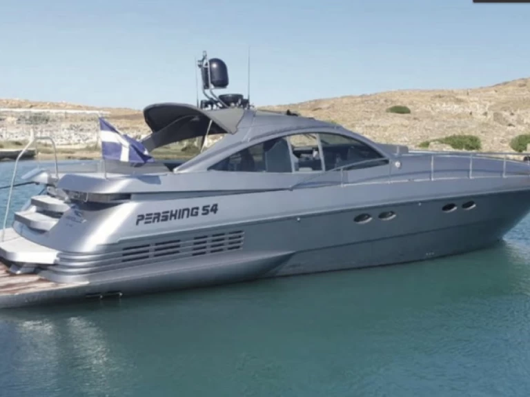 Bateau à moteur à louer à Ornós au meilleur prix