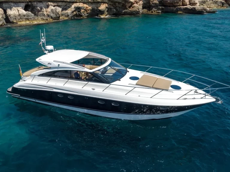 Location bateau Princess Princess V53 à Cannes sur Samboat