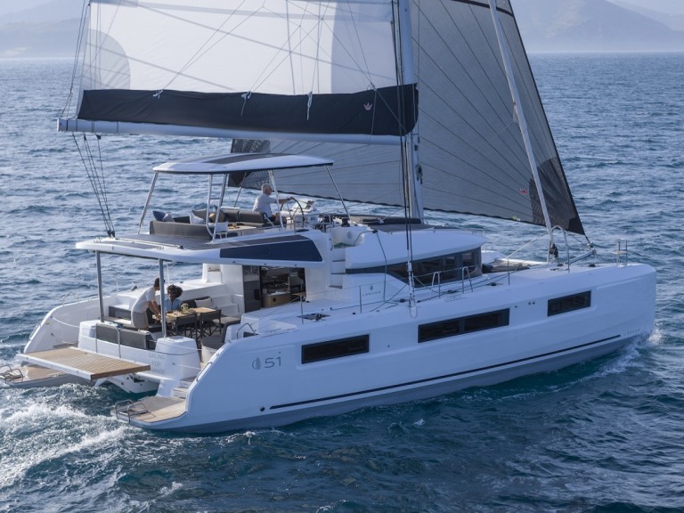 Louer Catamaran avec ou sans skipper Lagoon à Trogir