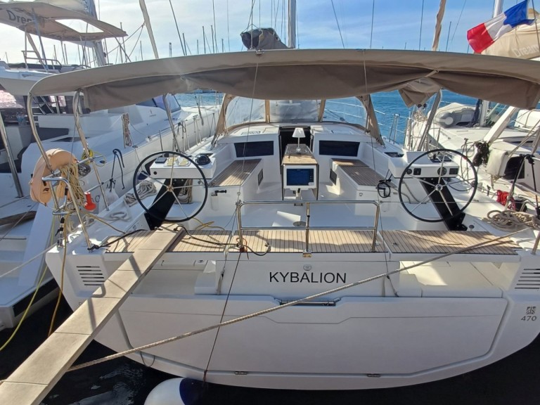 Location à Lávrio - Dufour Dufour 470 sur SamBoat