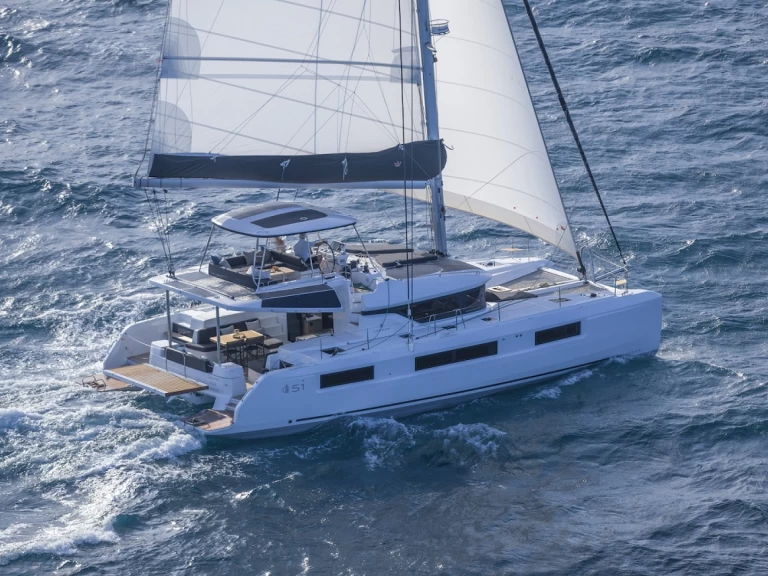 Louer Catamaran avec ou sans skipper Lagoon à Trogir