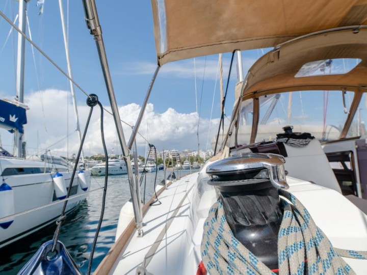 Location bateau Jeanneau Sun Odyssey 449 à Álimos sur Samboat