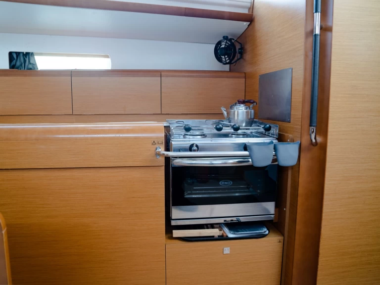 Voilier à louer à Álimos au meilleur prix