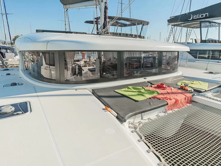 Lagoon Lagoon 42 a louer à Álimos