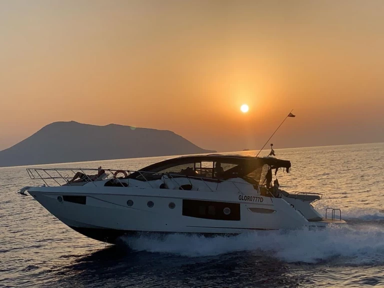 Louez un Cranchi Cranchi 44 à Villa San Giovanni