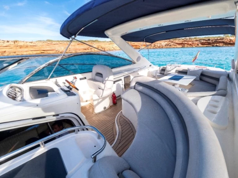Location bateau Sunseeker Camargue 50 à Ibiza (Ville) sur Samboat