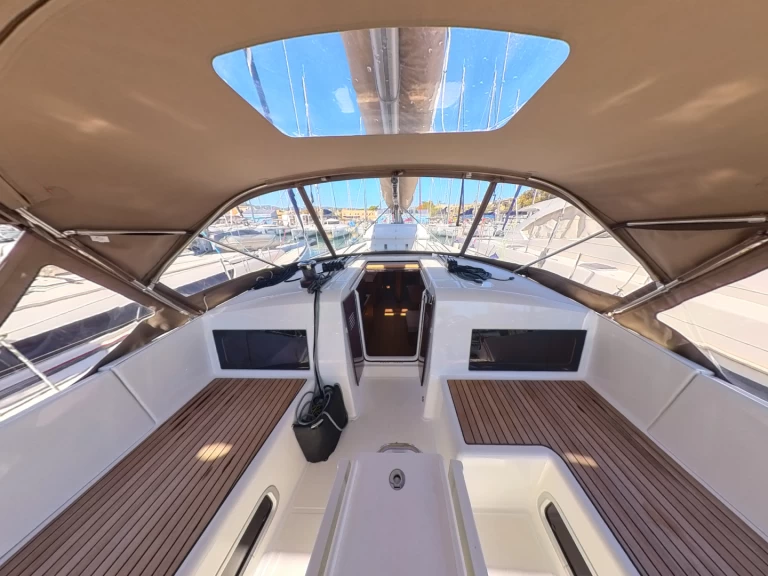 Location à Santa Cruz de Tenerife - Jeanneau Sun Odyssey 490 sur SamBoat